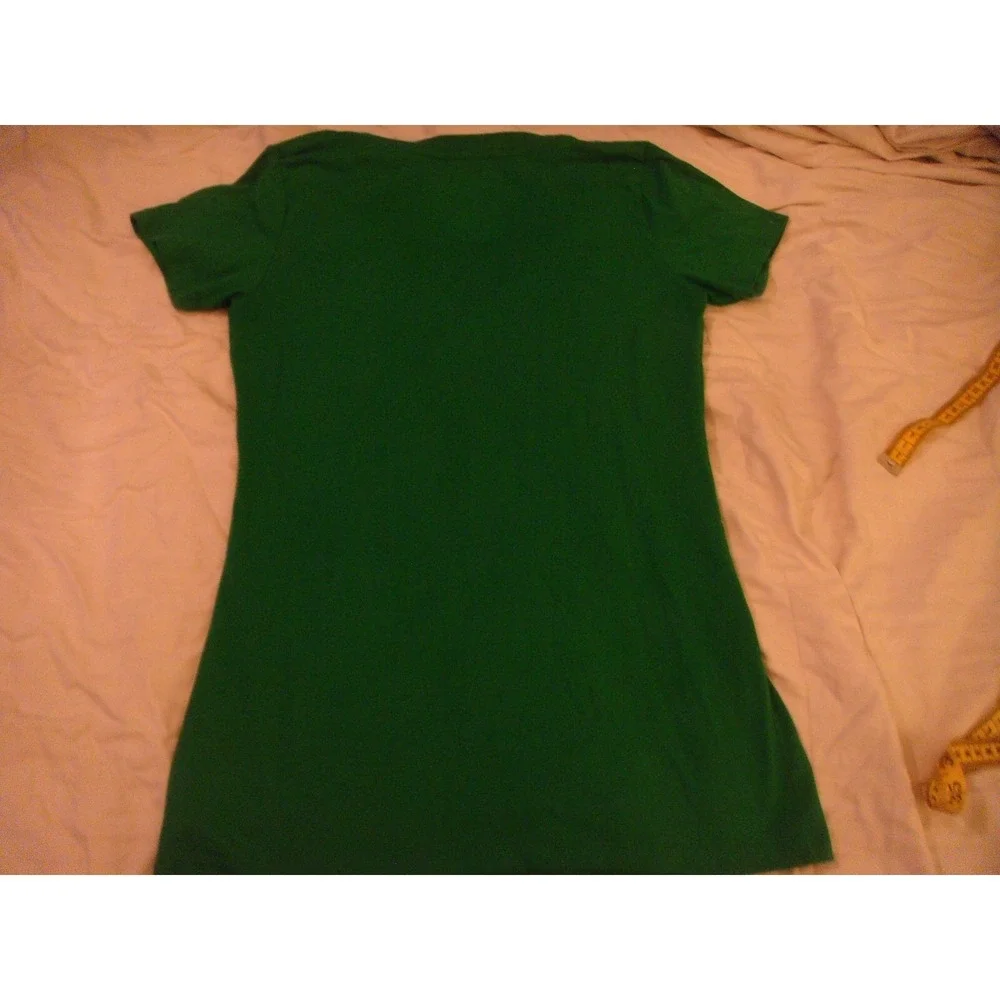 Nickelodeon Spongebob Squarepants juniors M Its St. Patricks day green top shirt